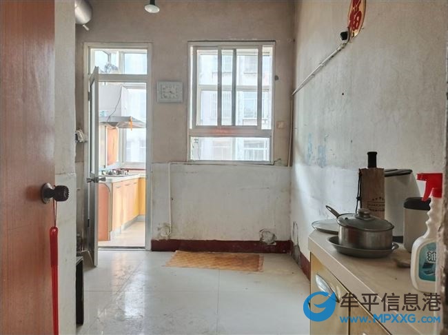 早市附近二樓65平兩室兩廳一衛(wèi)出售