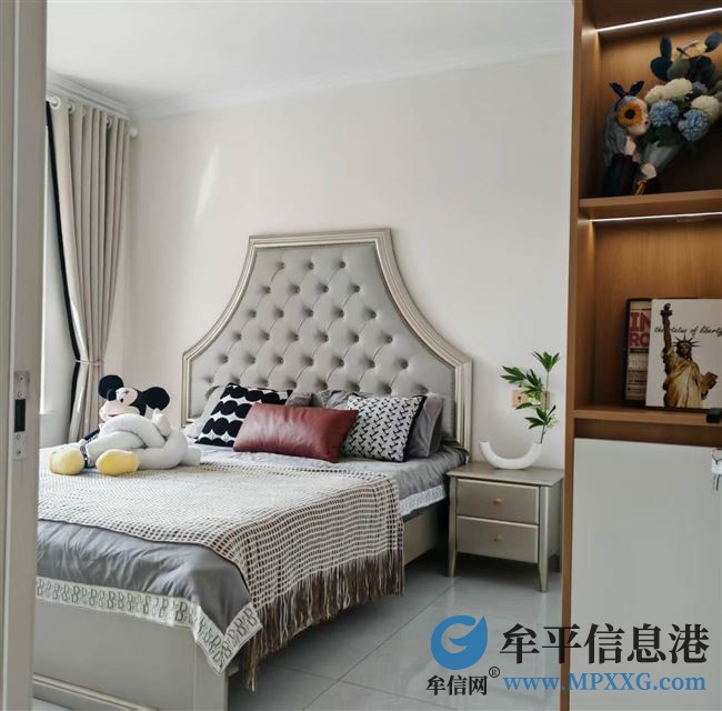 出售龍湖聽藍(lán)灣電梯房，精裝未住，可貸款可議價(jià)